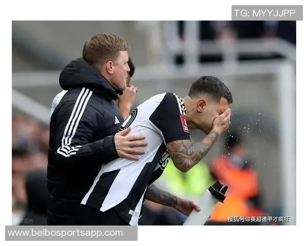 卡斯卡里诺点评利物浦夏窗引援称埃基蒂克表现尚可斯洛特言论令人哭笑不得 卡斯卡里诺点评利物浦夏窗引援称埃基蒂克表现尚可斯洛特言论令人哭笑不得