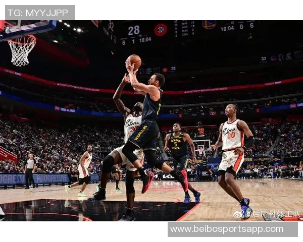 克莱末节狂砍17分再现神勇表现创个人新高自2023年勇士对活塞以来 克莱末节狂砍17分再现神勇表现创个人新高自2023年勇士对活塞以来