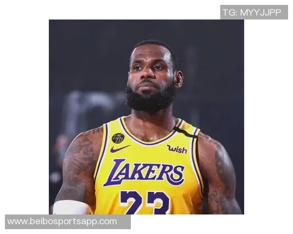 詹姆斯三分命中数达2561创历史新高距离克莱仅一步之遥